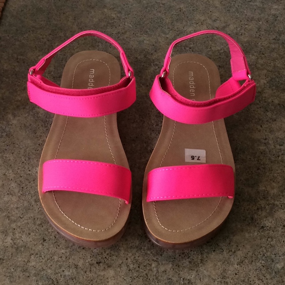 madden girl women strap sandal💕💕💕